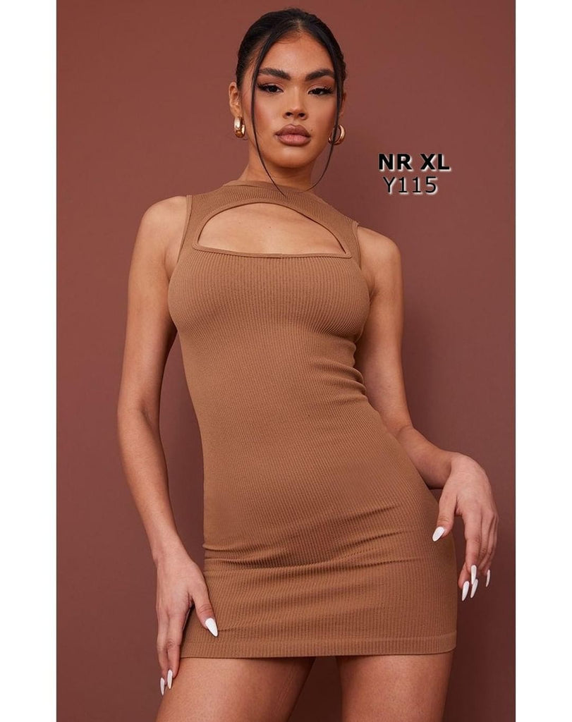 Fustan Bodycon me brinjë me kontur me Strukturë Moka me prerje me qafë të lartë