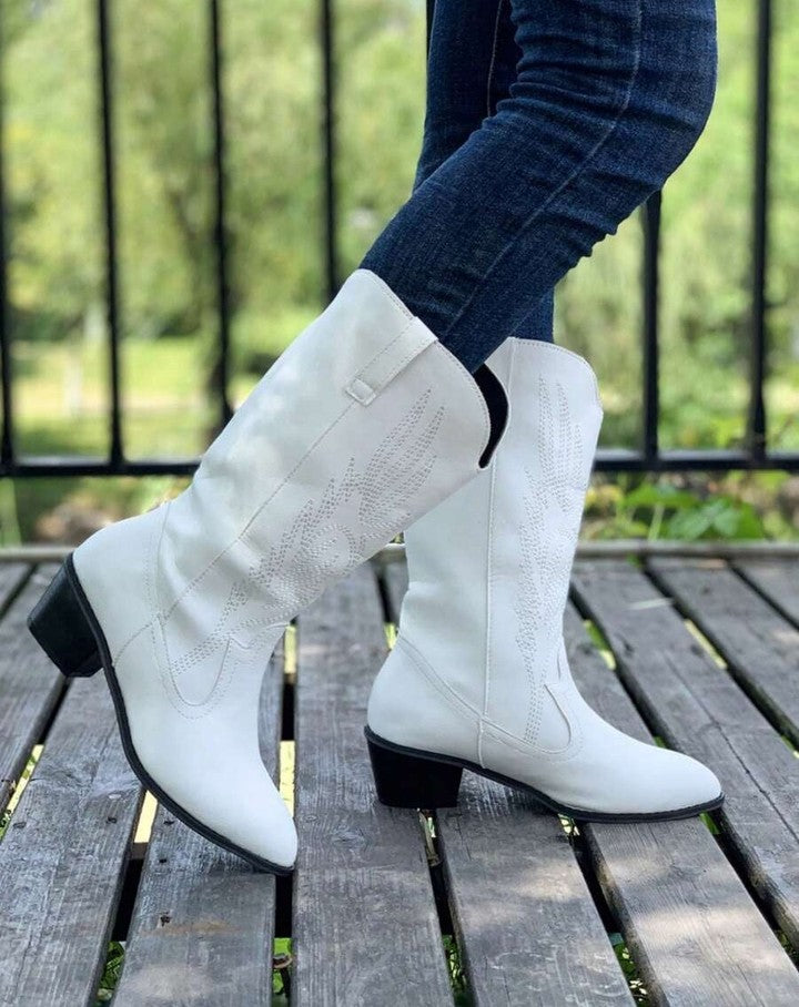 Women's Elegant Classic Western Style Mid-calf Horse Boots With Silver Thread Embroidery