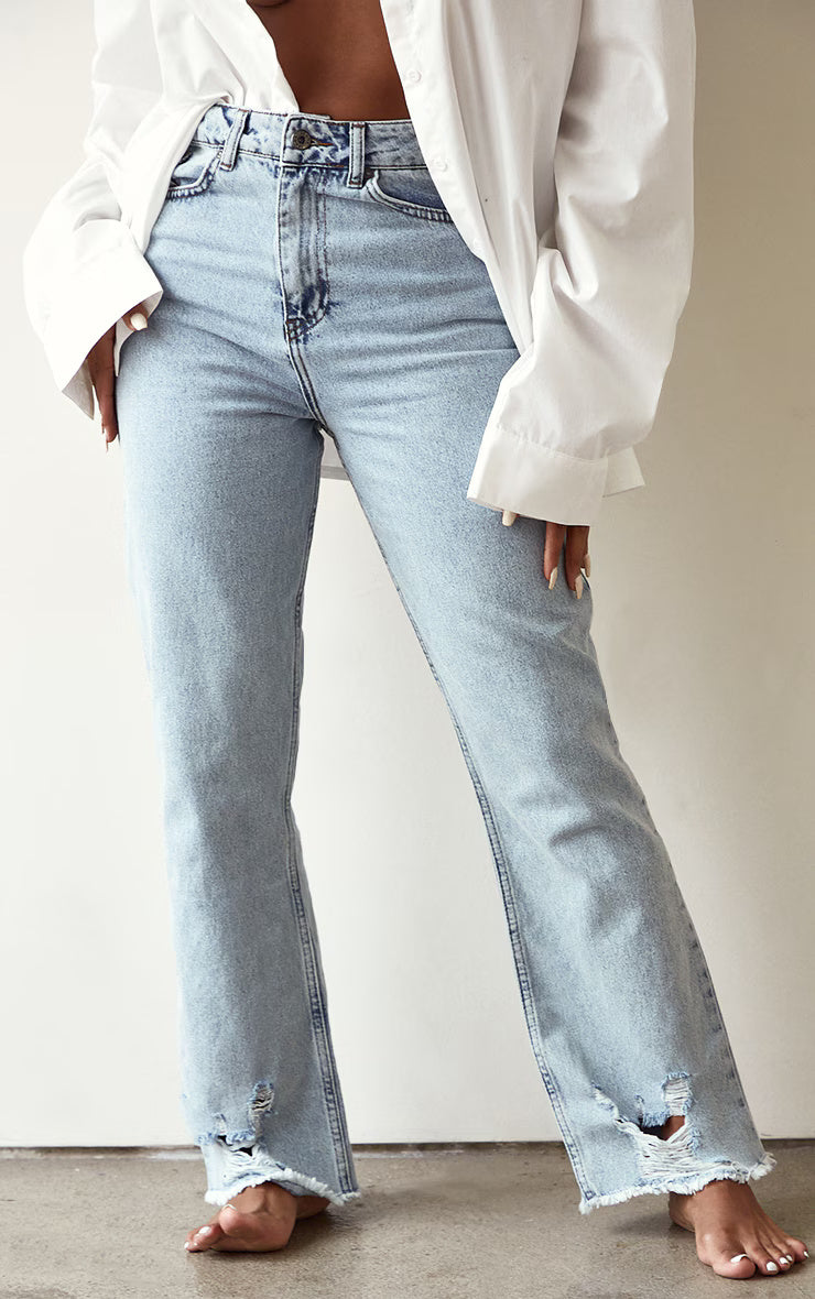 PRETTYLITTLETHING Shape Vintage Ripped Straight Leg Jeans
