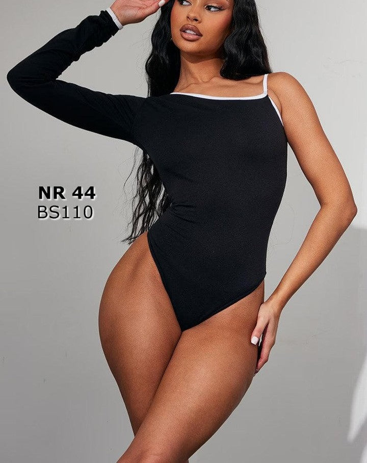 Body me Një Sup dhe Lidhëse Kontrastuese të Zezë
