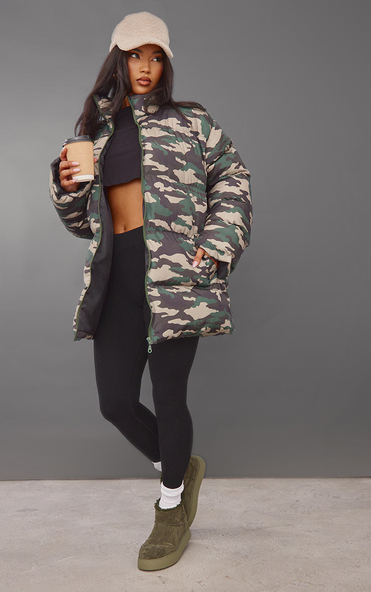 Pallto Puffer Midi me Kamuflazh Kaki