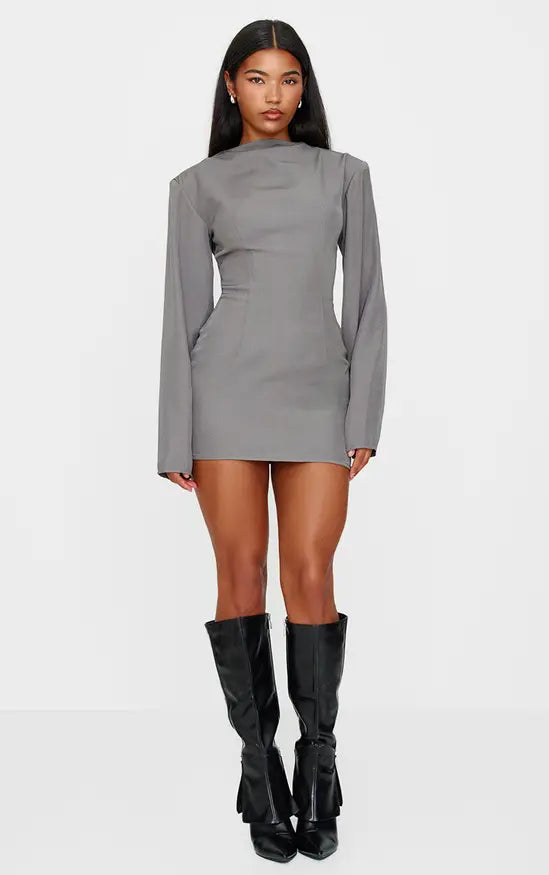 Fustan Gri, I Thuruar, Tip "Bodycon" me Mëngë "Batwing"