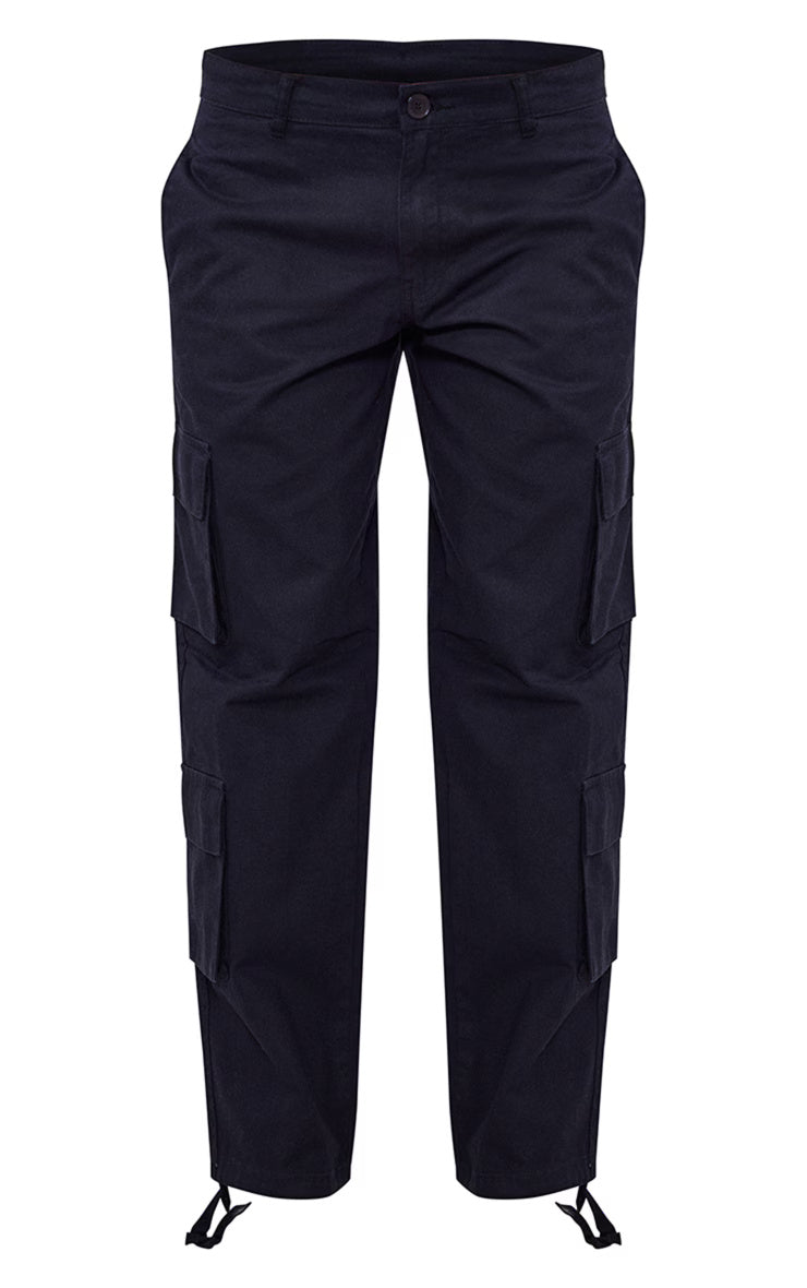 Crne kargo pantalone ravnog kroja sa manžetnama