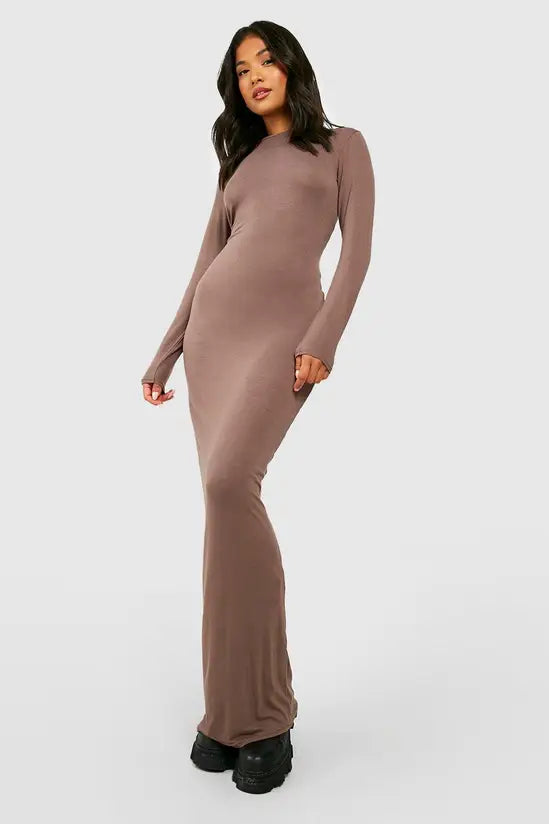 boohoo Petite Scoop Neck Long Sleeve Maxi Dress
